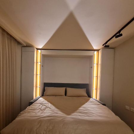 Adore - Modern Studio Tirana Zewnętrze zdjęcie