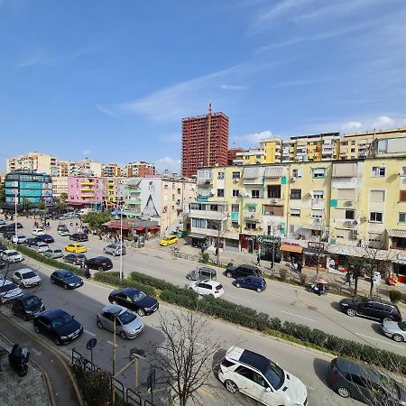Adore - Modern Studio Tirana Zewnętrze zdjęcie