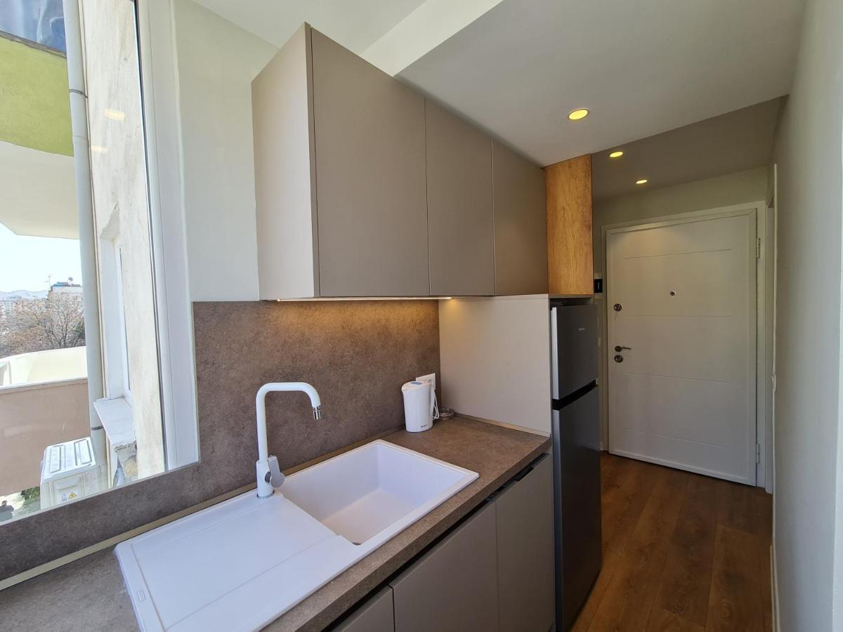 Adore - Modern Studio Tirana Zewnętrze zdjęcie